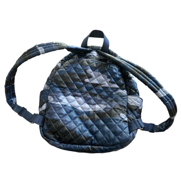 OLIVER THOMAS Bag Women\'s Quilted Mini Backpack Blue Camo main image 10